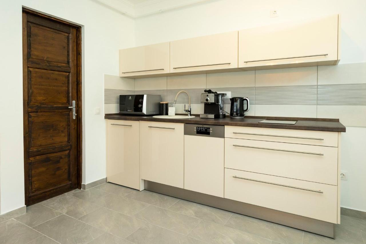 Zsendulo Apartman Apartment Eger Exterior foto