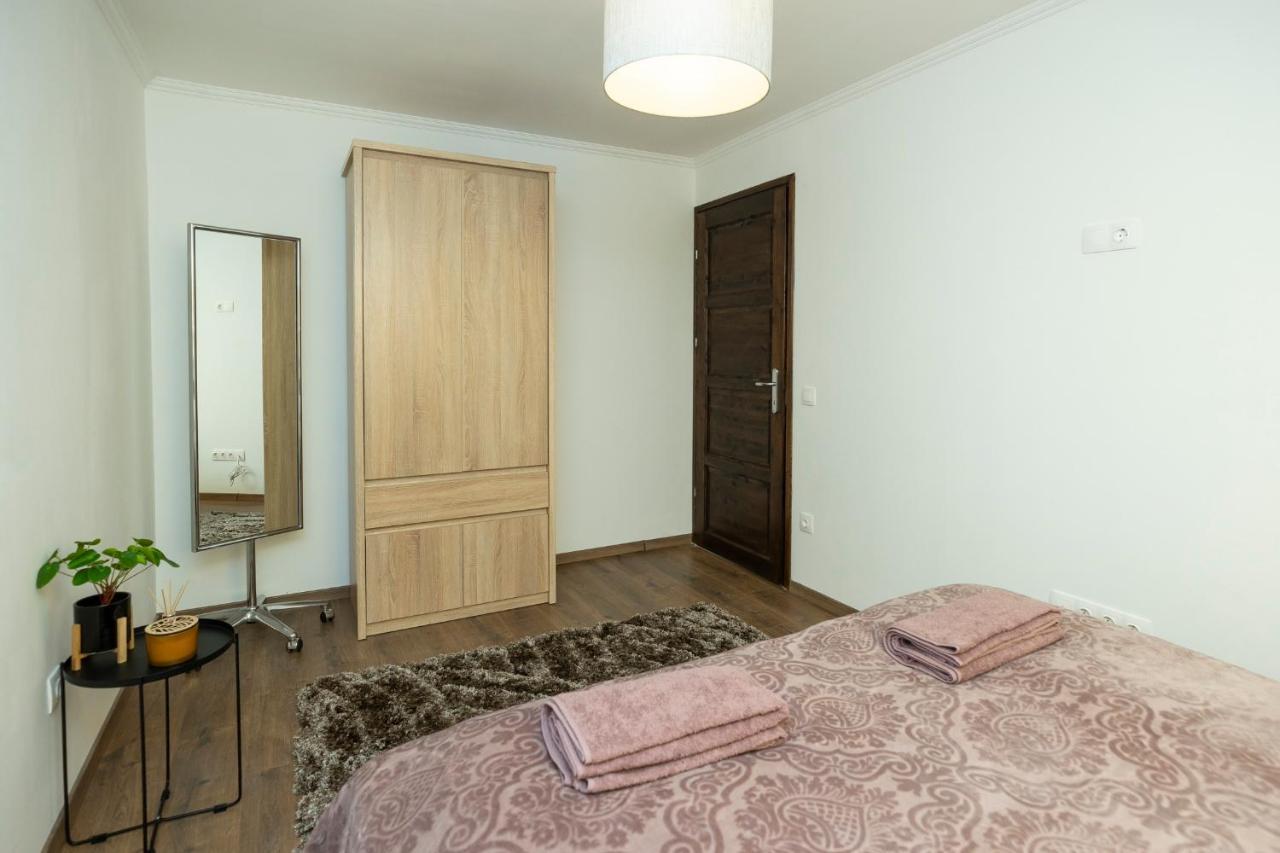 Zsendulo Apartman Apartment Eger Exterior foto