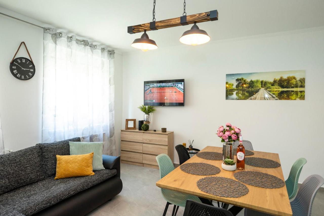 Zsendulo Apartman Apartment Eger Exterior foto